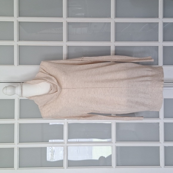 RD Style Cream Lightweight Cowl Neck Sweater Size - M - Picture 3 of 11